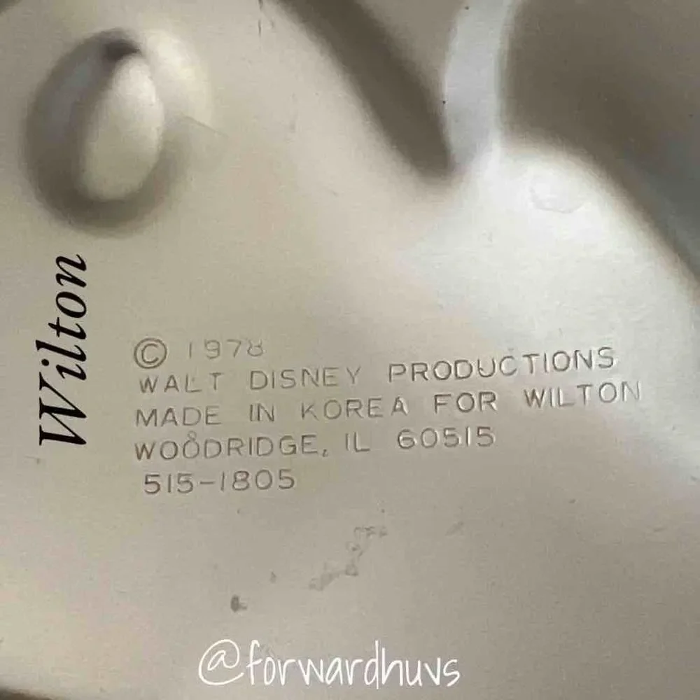Vintage 1978 Wilton Mickey Mouse Cake Pan 515-1805